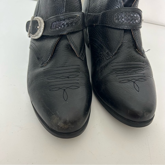 Ariat Black Leather Strap Old Fashioned Western Boots 
Size 8½ - Picture 4 of 8